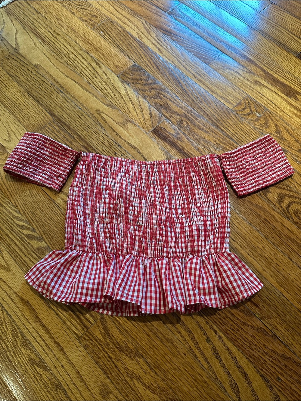 NWT Forever 21 Red and White Gingham Off-Shoulder Crop Top